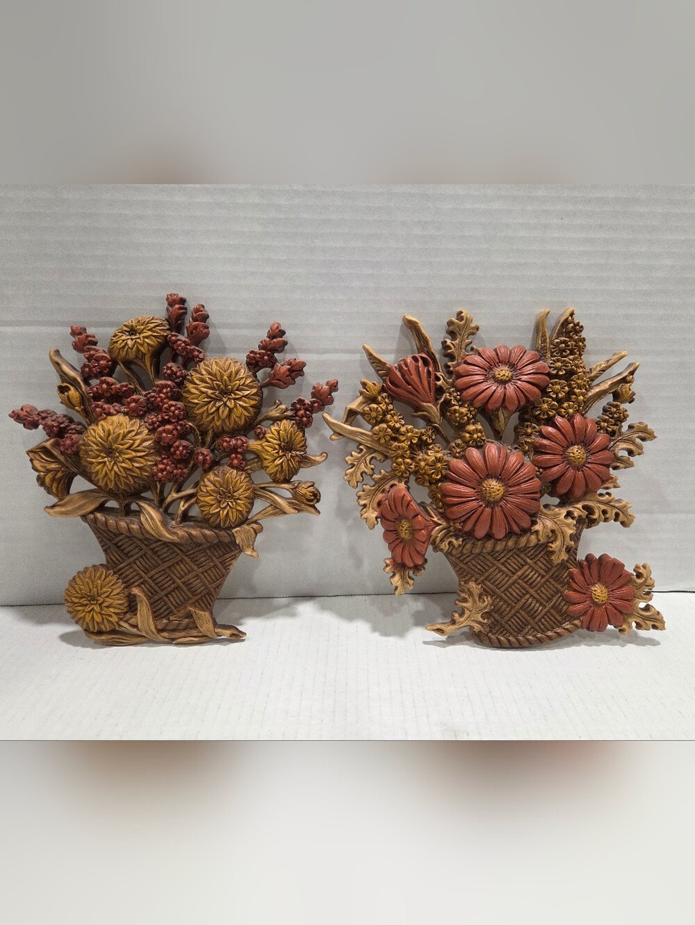 Burwood Products Company Vintage MCM Pair Of Floral Baskets Wall Decor *READ
